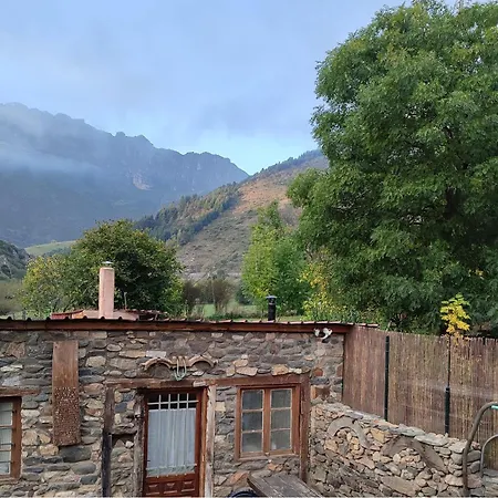 בית נופש Casa Aires De Pajares Camplongo de Arbas