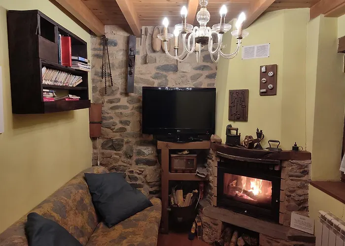 Casa Aires De Pajares בית נופש Camplongo de Arbas